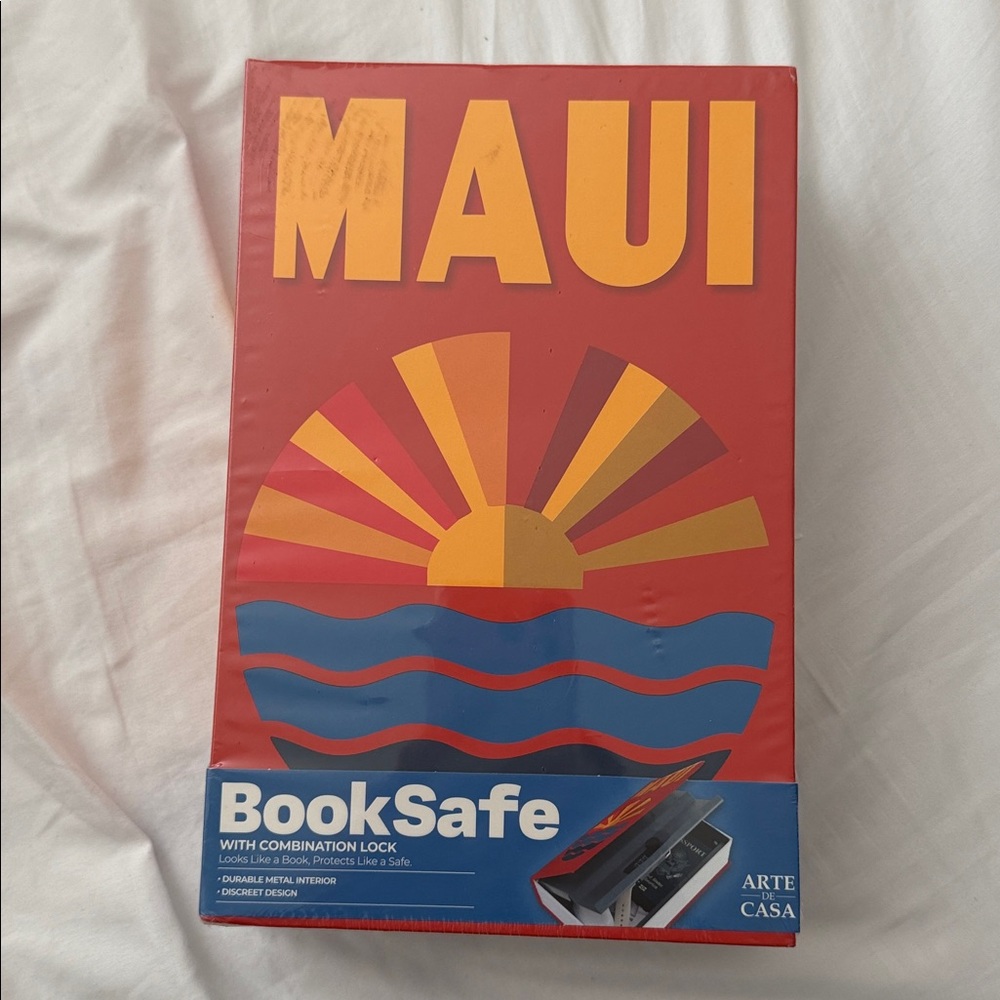 NWT Maui Book Safe with Combination Lock
